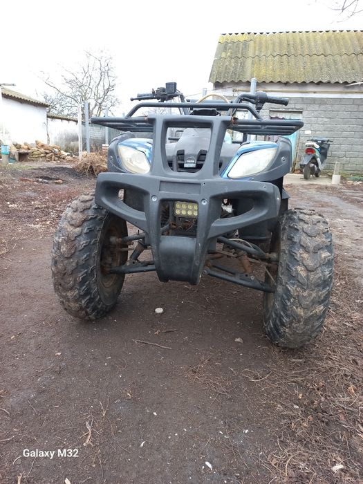 Продам квадроцикл на полном ходу.Все вопросы по тел.