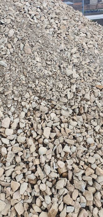 Kruszywa, kamień, tłuczeń, żwir, kliniec, piasek, spóła, mała wywrotka