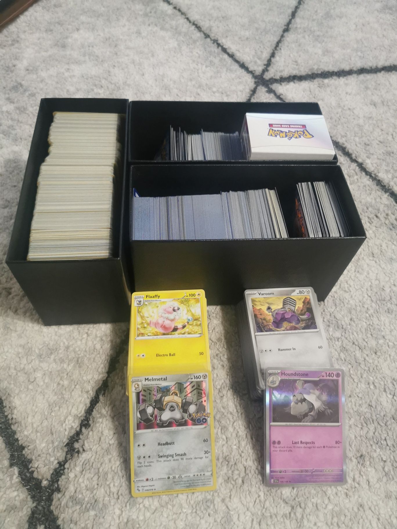 Bulk 300 losowych kart pokemon tcg