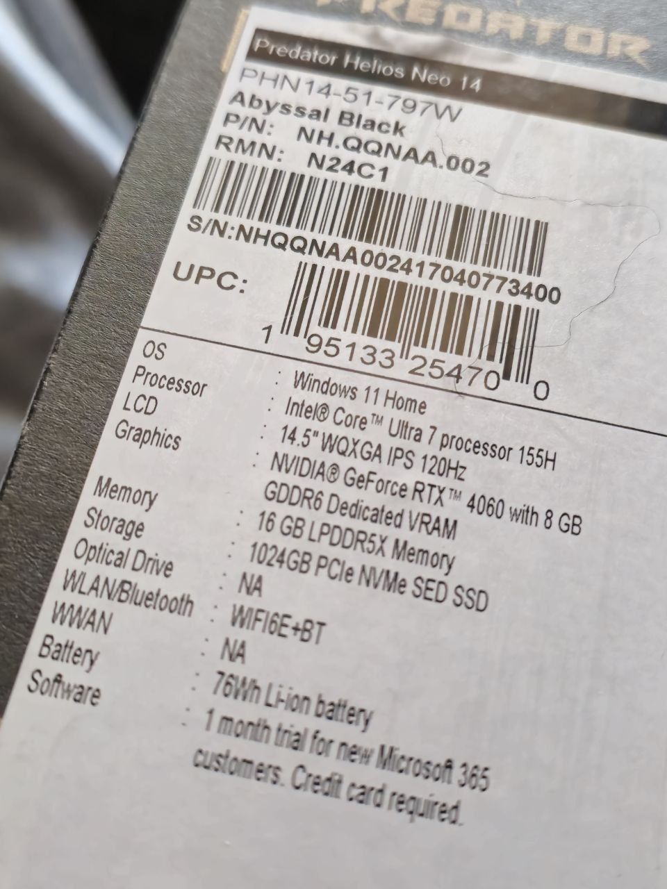 Acer Predator Helios Neo 14 PHN14-51-797W