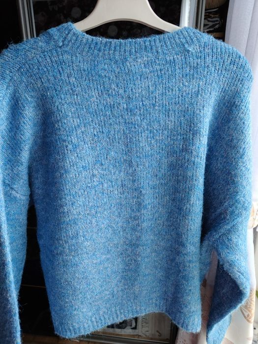 Sweter damski kwiaty