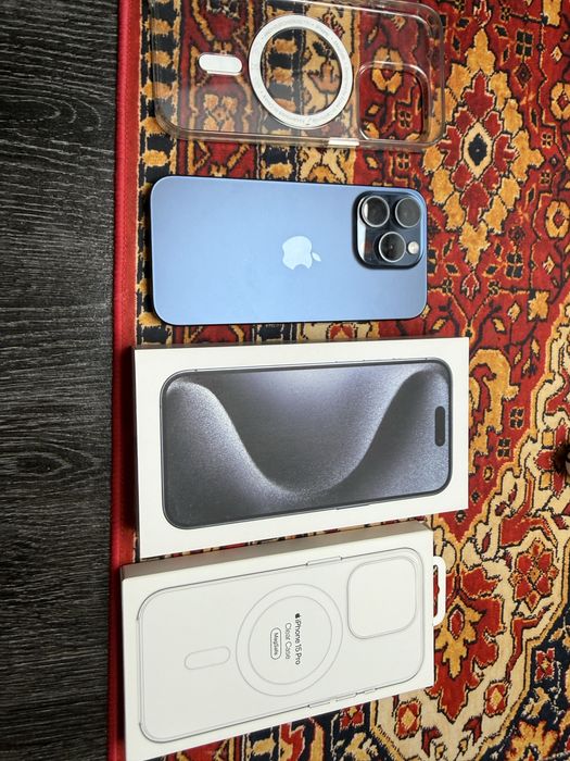 Apple iPhone 15 Pro 128 GB Niebieski Tytan