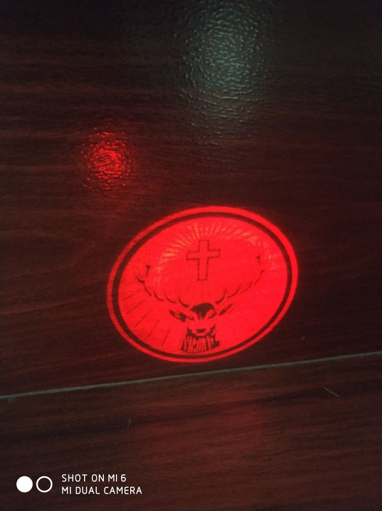 Logo pointer czerwony