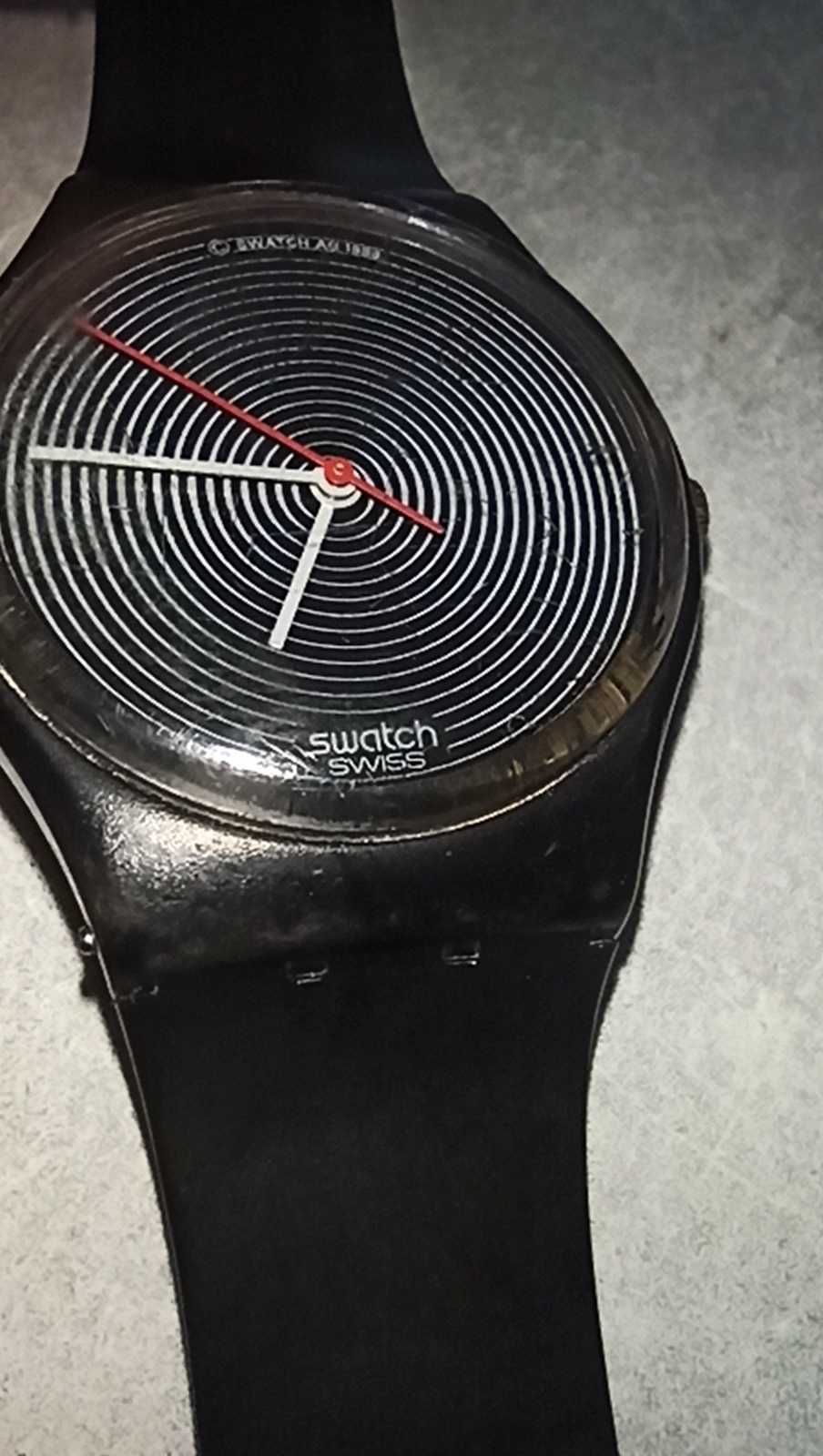 Zegarek Swatch czarny uniseks AG 1986