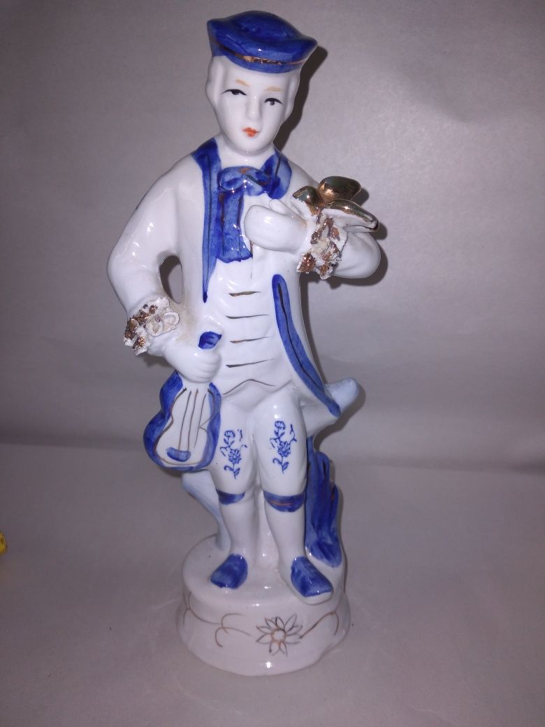 Figurka porcelanowa