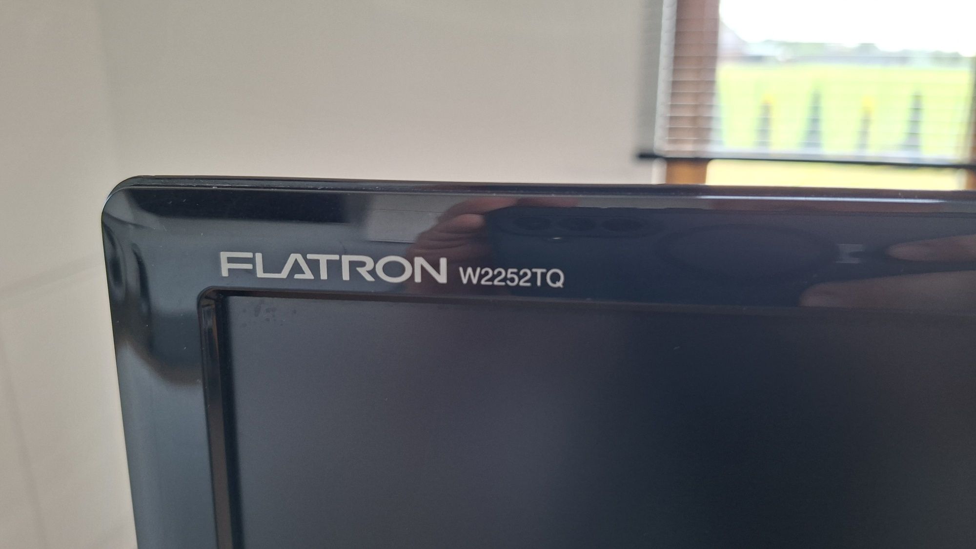Monitor LCD LG 22 cale