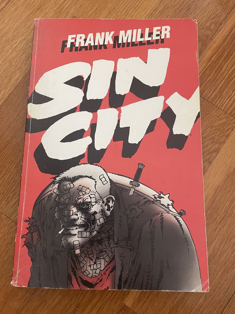 SIN CITY Graphic Novel by Frank Miller