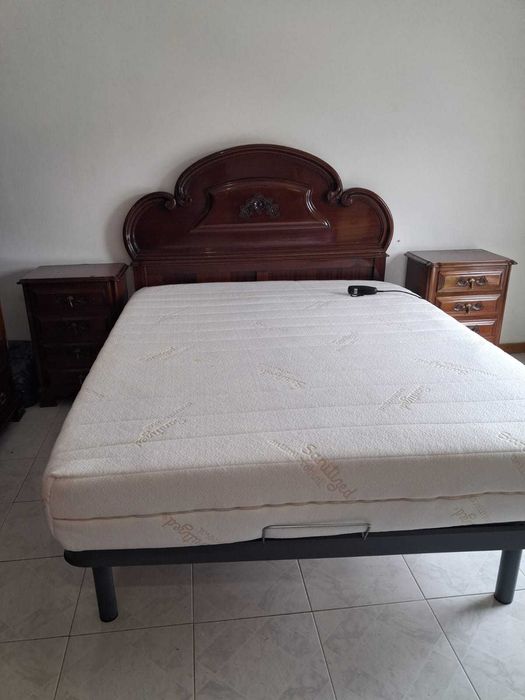 Vendo estrado elevatório eléctrico