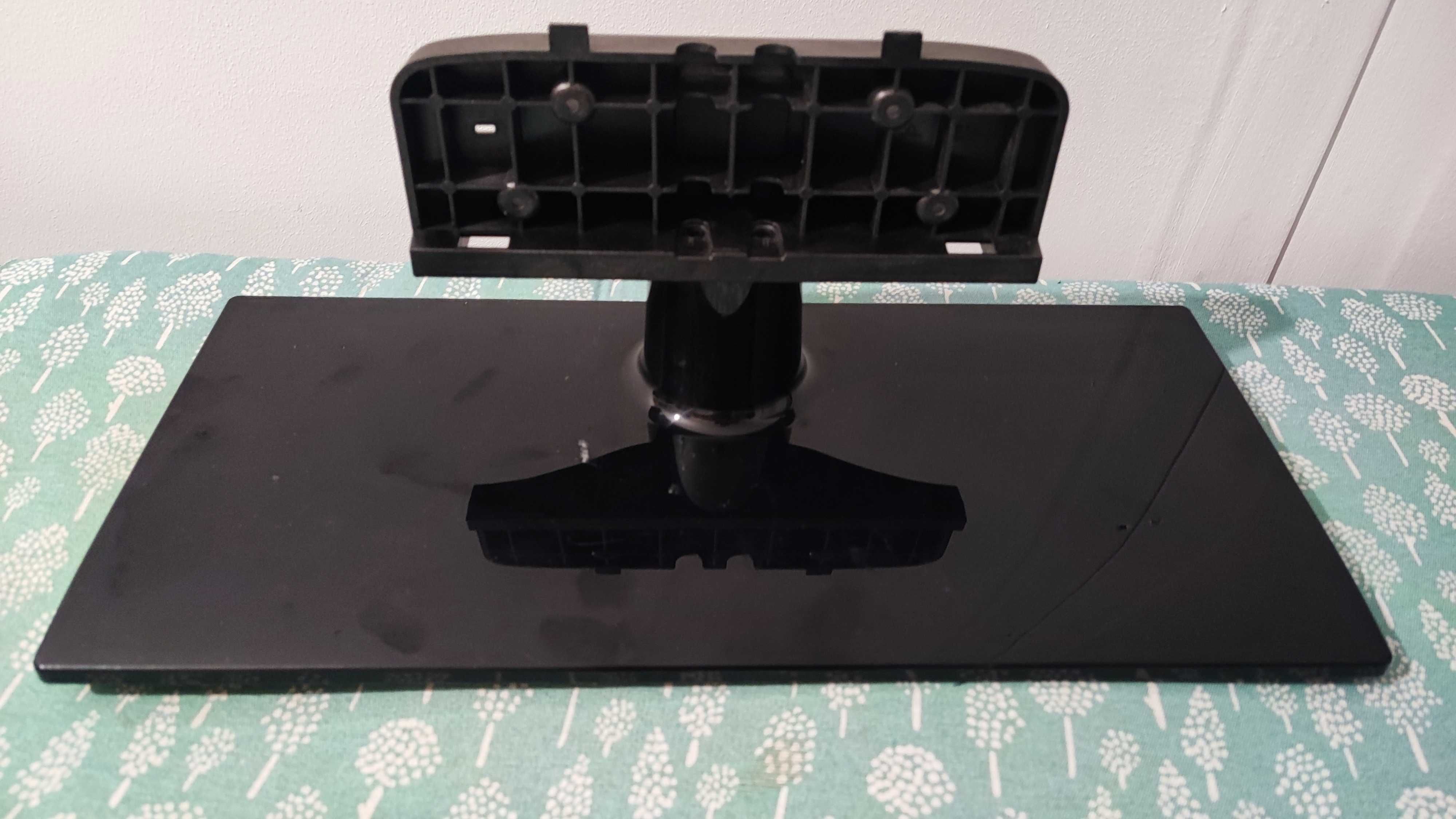 Tv Samsung UE32EH4000 para peças/reparar.