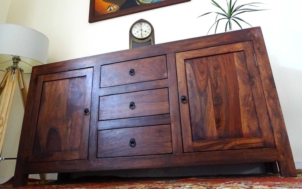 Bieliźniarka / niska szafka indyjska z szufladami w stylu kolonialnym