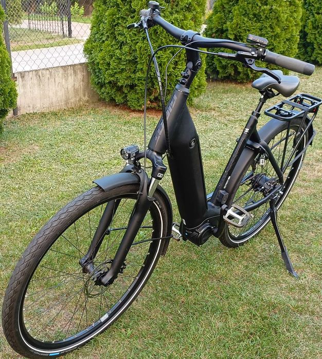 Giant Daily Tour E+2 Mega silnik SYNCDRIVE Core Super Stan, 207km