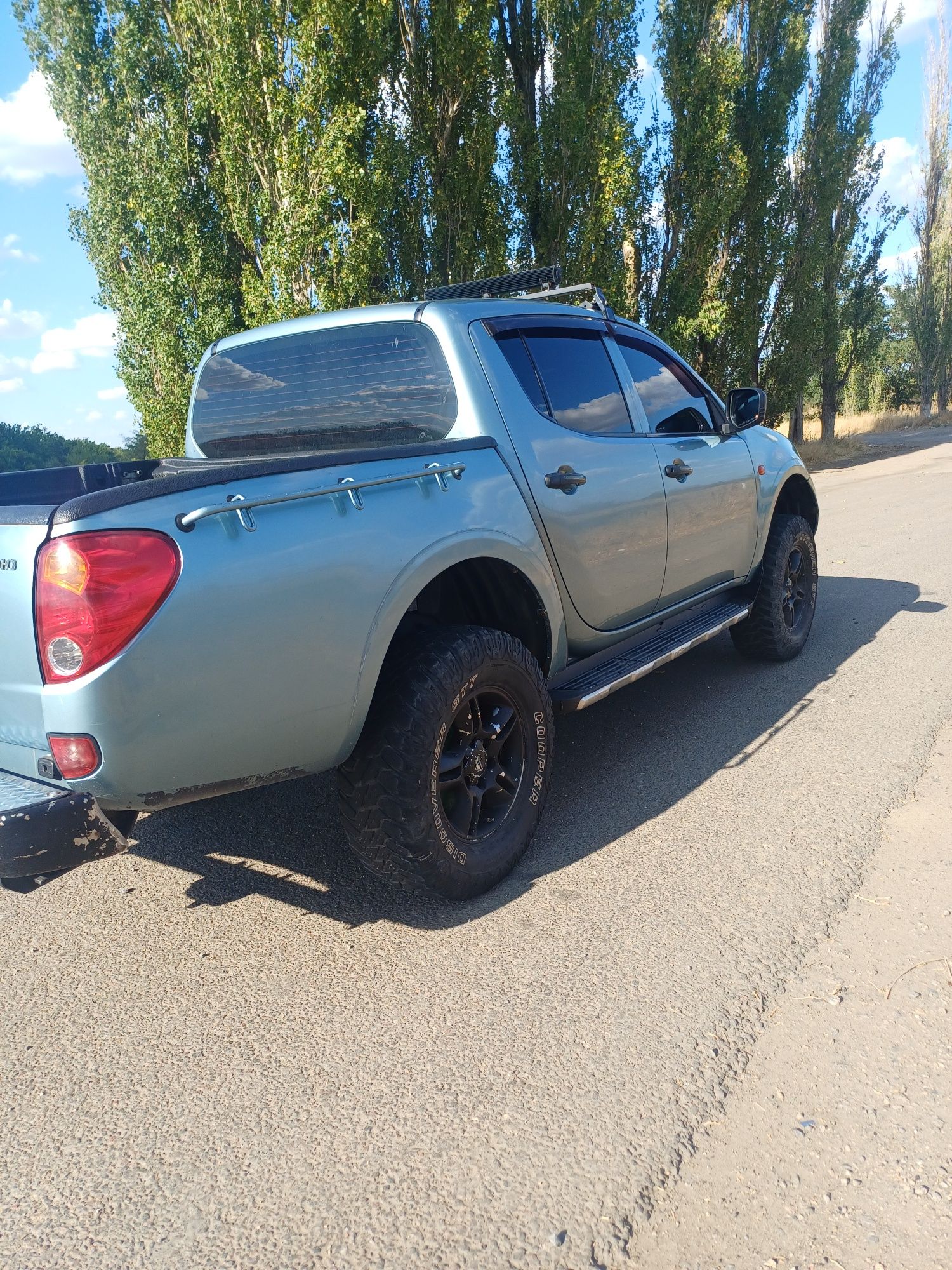 Продам Mitsubishi L200