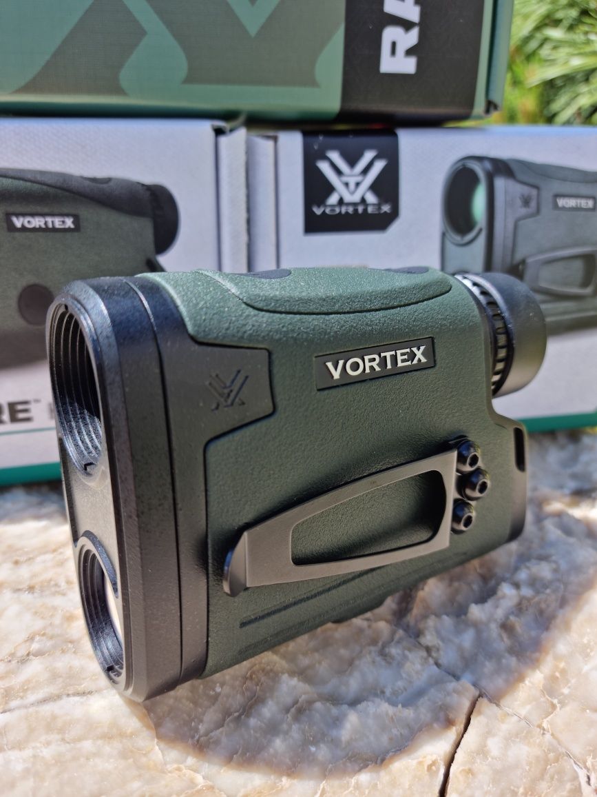 Лазерный дальномер Vortex Viper HD 3000 дальність 2743м.