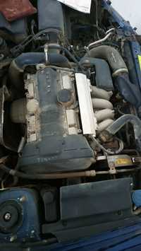 Motor Volvo V40 T4