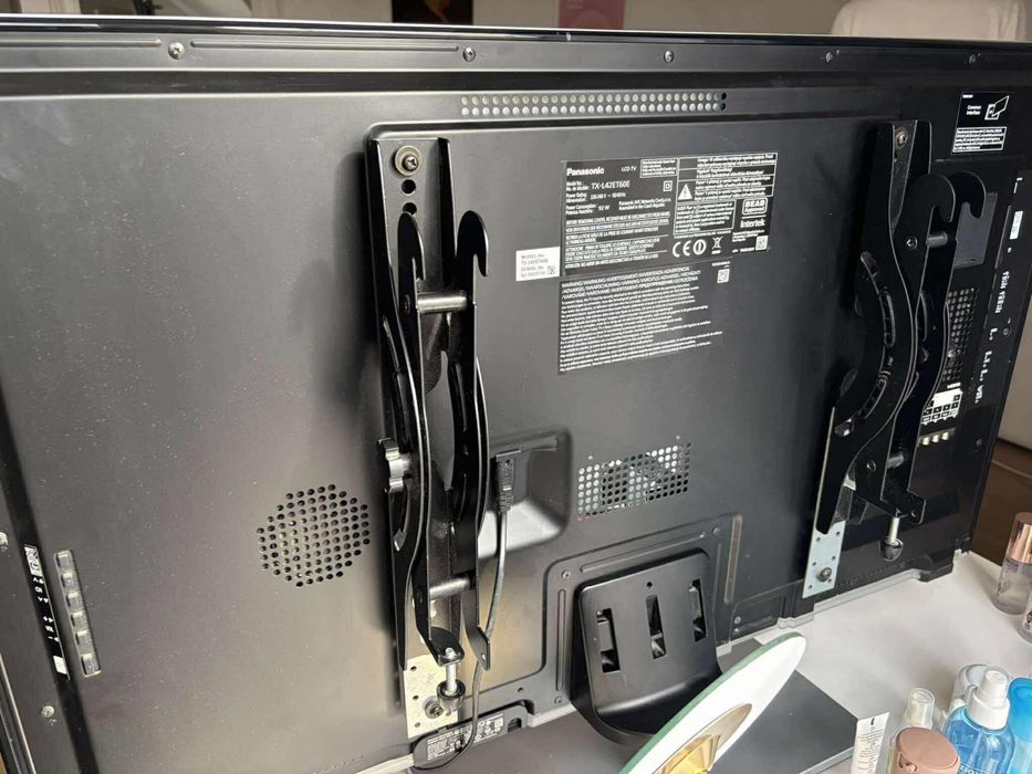 Telewizor Panasonic TX - L42ET60E 42 cale Full HD