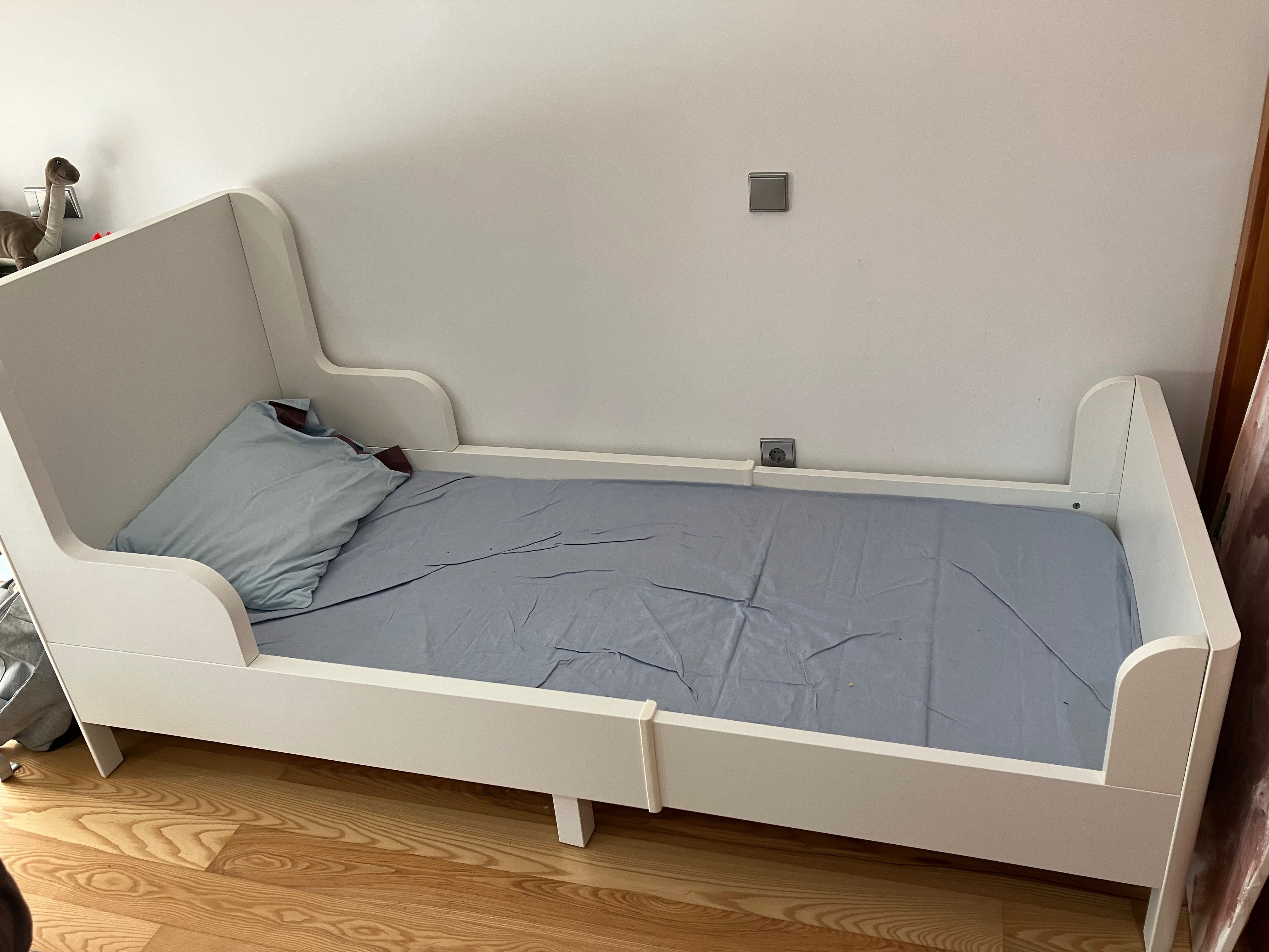 Cama ikea extensível