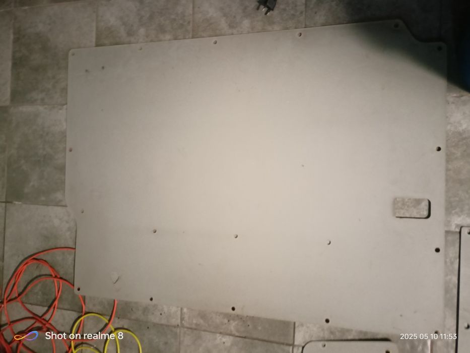 Zabudowa płyty paki T4