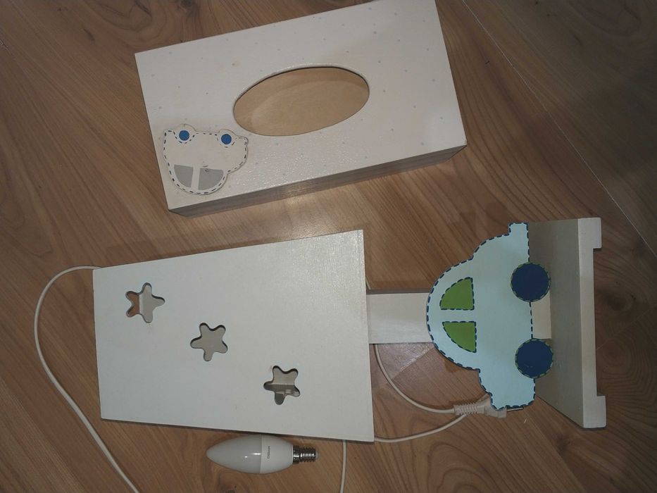 Lampka nocna dla dziecka, pojemnika na husteczki