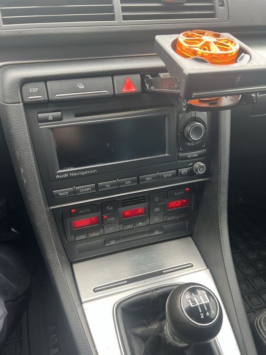 Продам ауді а4 слайн