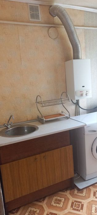 Срочно продам свою 1 комн. квартиру на П.Поле