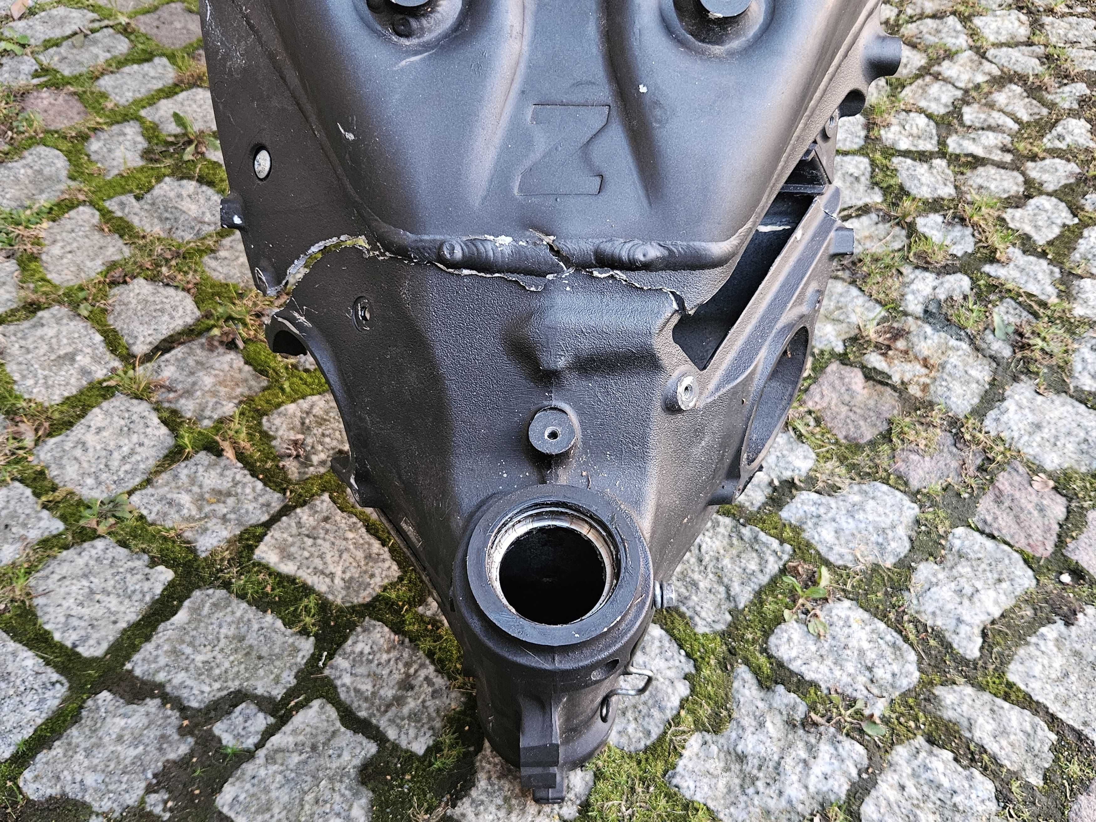 Rama + dokumentacja dokumenty papiery Kawasaki GTR 1400 rok 07-09