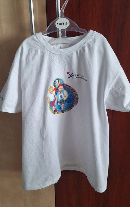 Koszulka z krótkim rękawem- wf,ćwiczenia,bieganie 128