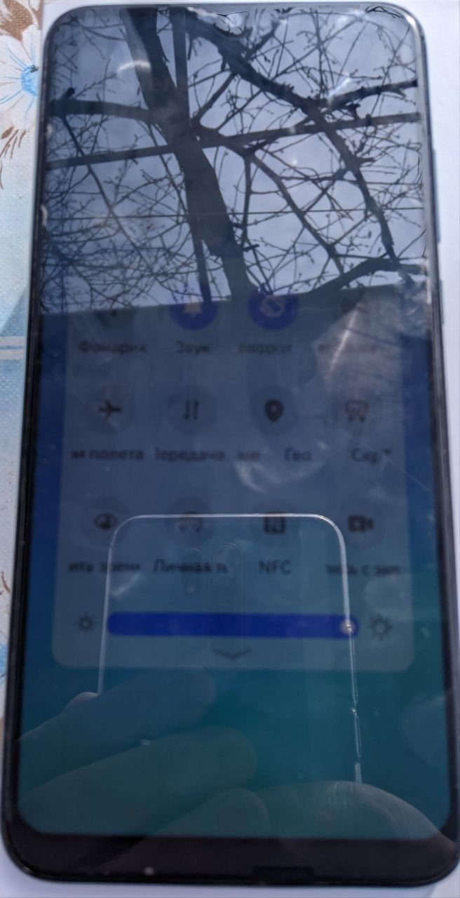 Huawei P Smart 2019 3/64 NFC в идеале