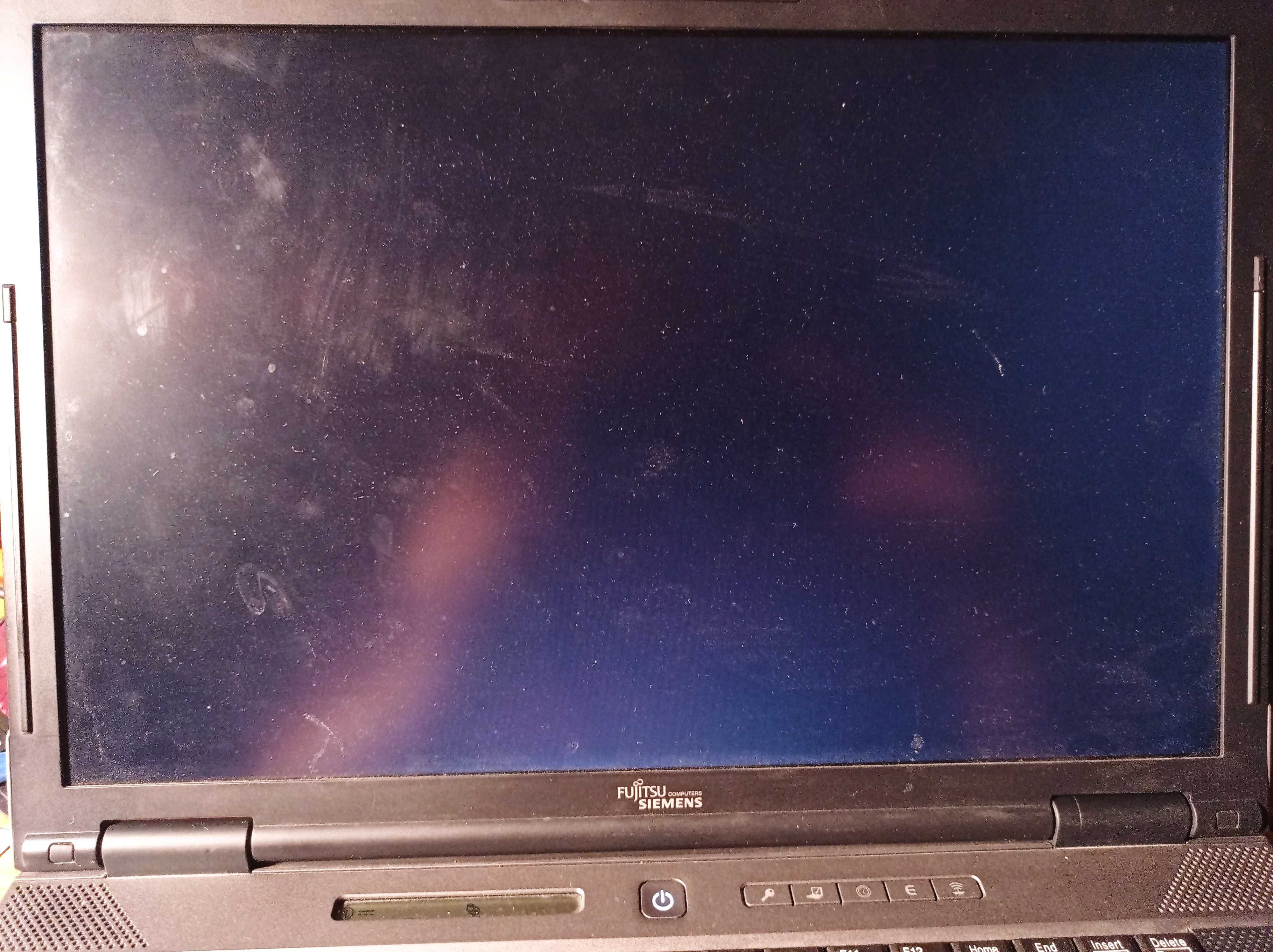 Laptop Fujitsu Siemens Esprimo X9515