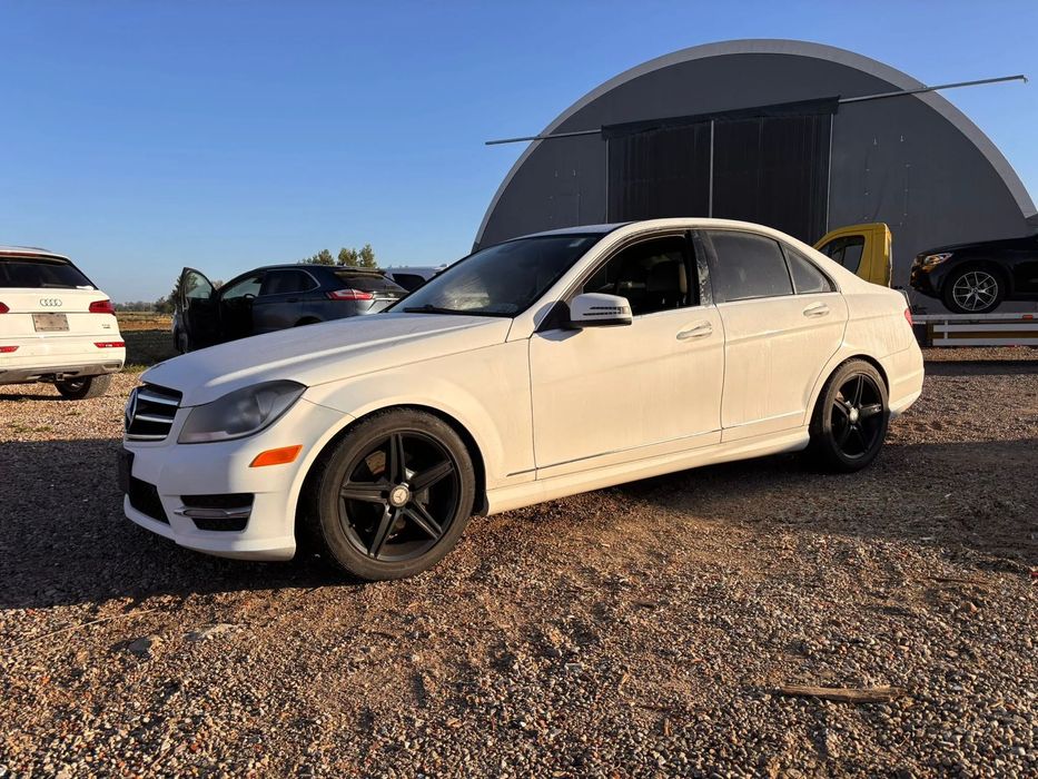 Mercedes-Benz Klasa C Mercedes-Benz W204 C300 3,5V6 4Matic 7G-TRONIC