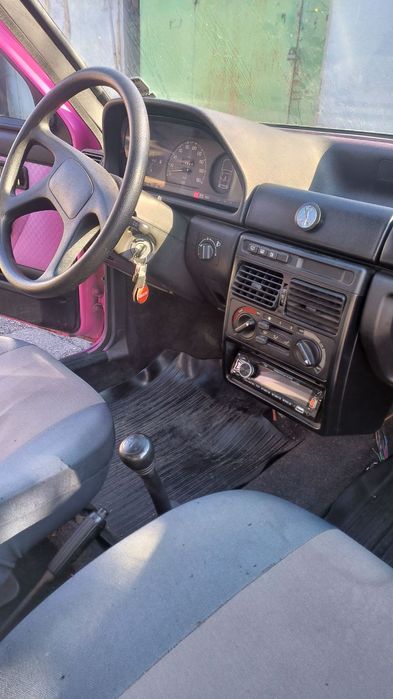 Авто Fiat Uno 1992