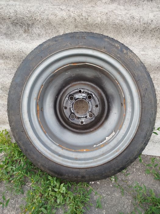 Продаю запаску на авто