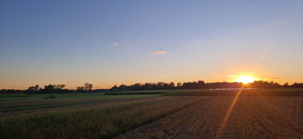 Sprzedam Działkę 1709m2 w Zwierkach