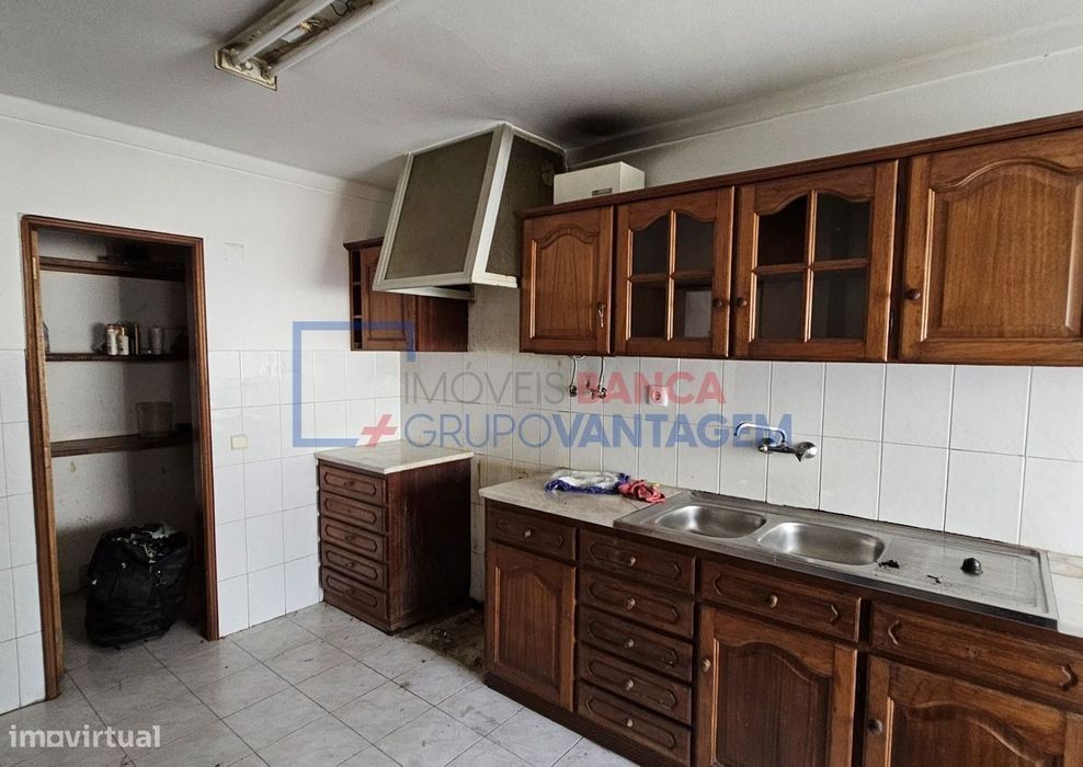 T2 com 69 m2, na Pontinha, Odivelas