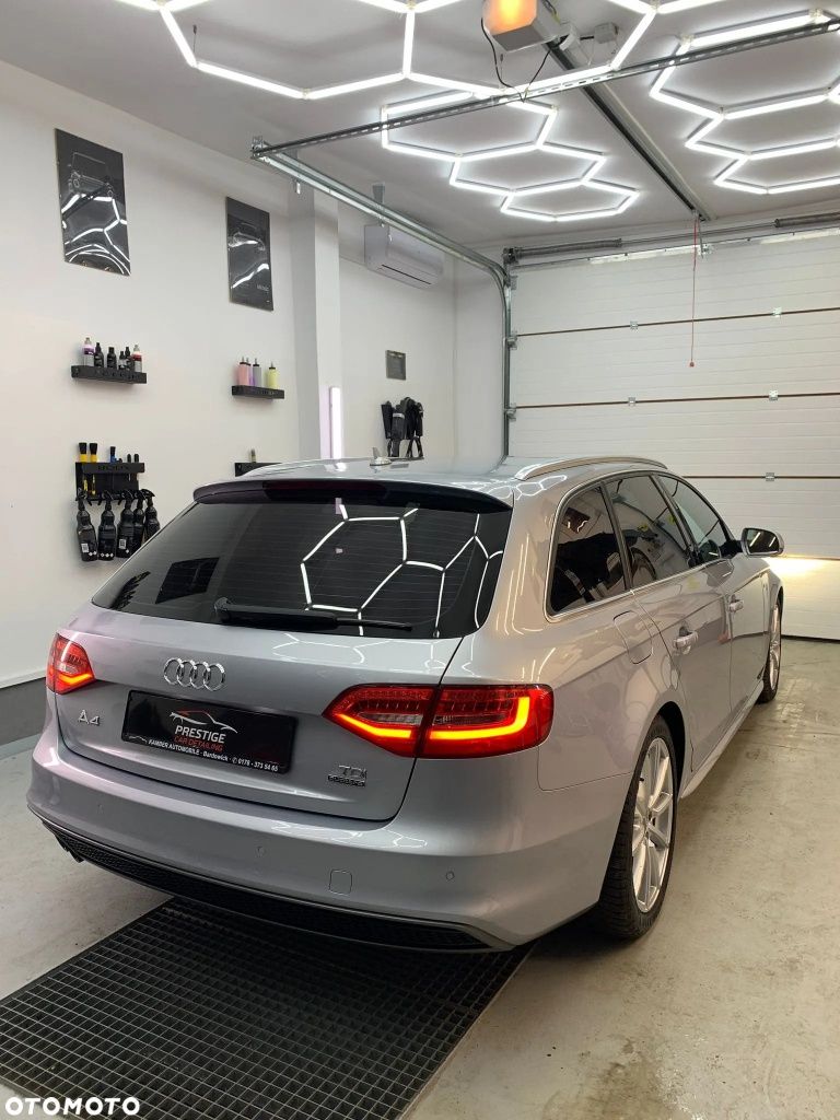 Audi a4 b8  sline  quattro  sprzedam lub zamienię.
