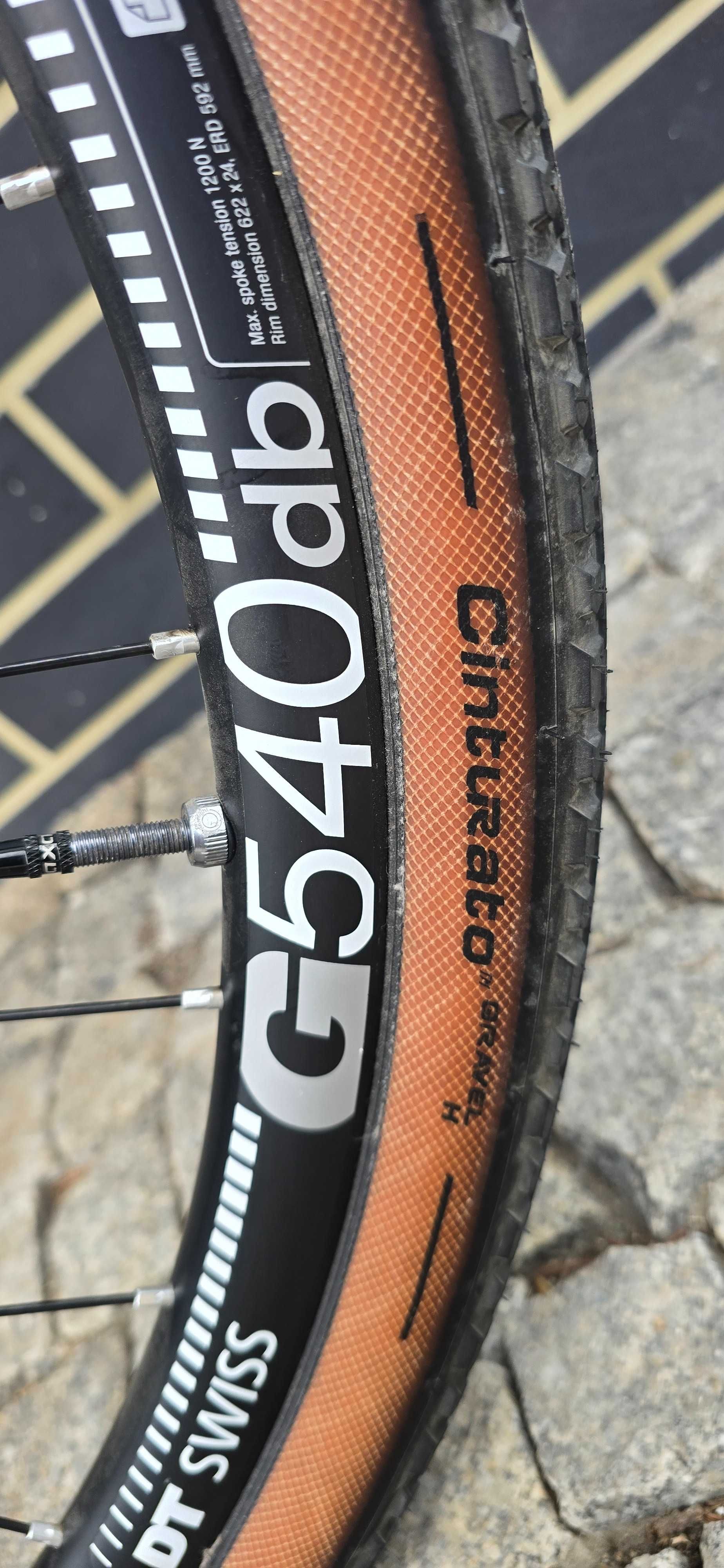 Rower gravel NS BIKES Rag+2 z widelcem RONDO i pełną grupą GRX800