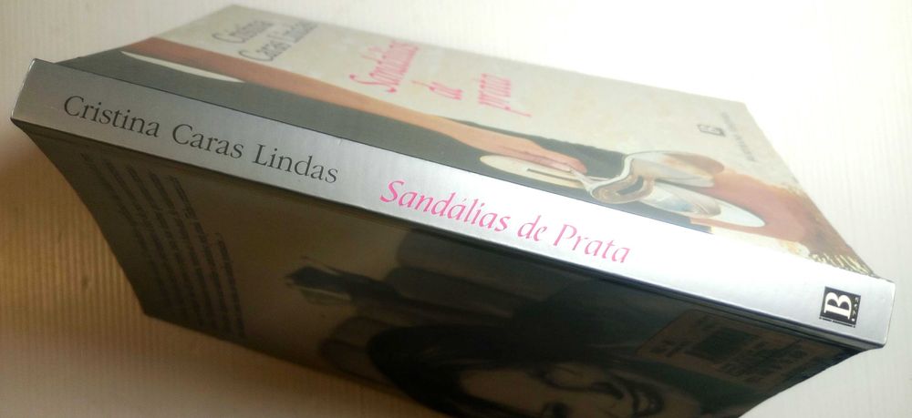 Livro Sandálias de prata - Cristina Caras Lindas
