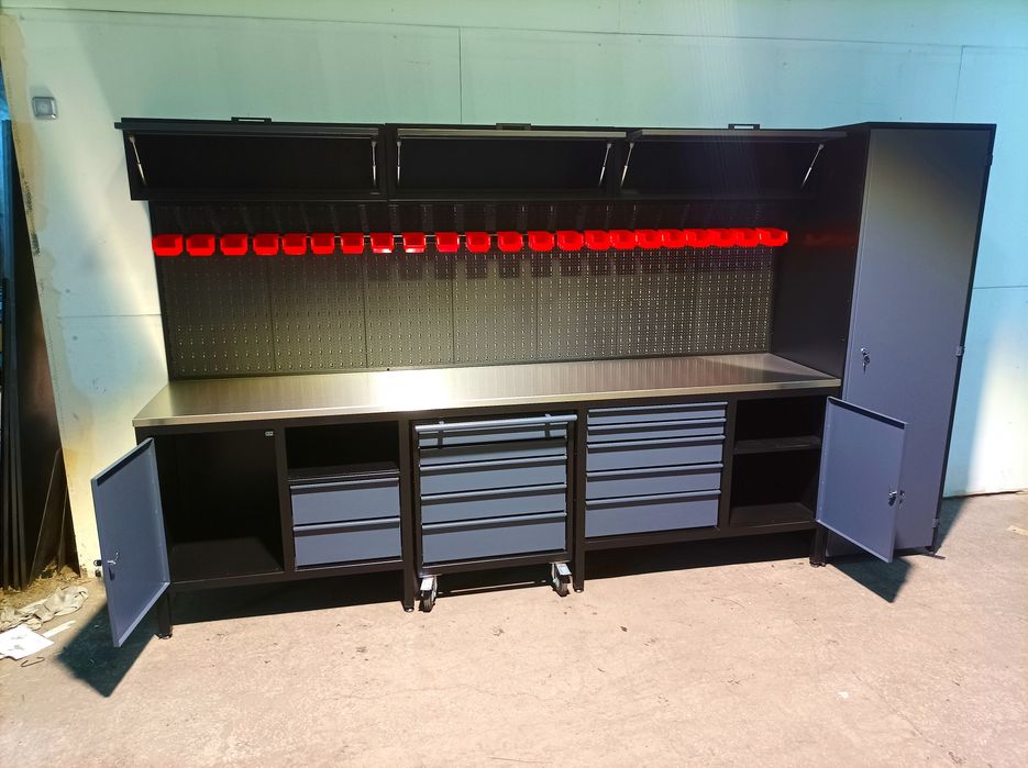 Stół warsztatowy metalowy spawany. Zestaw w promocji 16.800 na 12.400