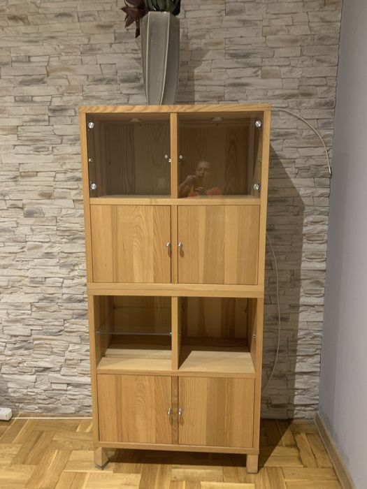 Sprzedam drewniany kredens -Ikea