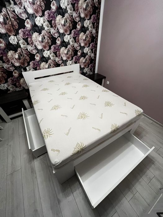 Sprzedam łóżko  do sypialni