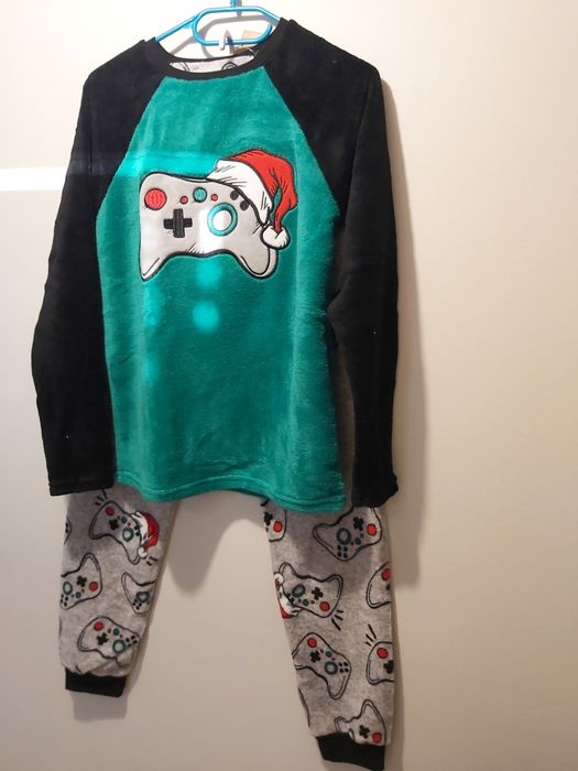 Piżama chłopięca 122-128, Piżama świąteczna