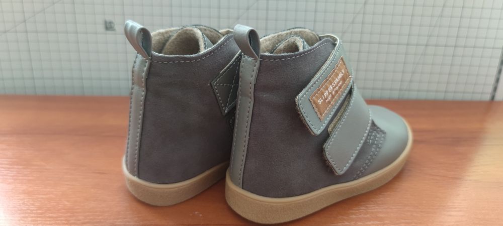 Buty na szeroką stopę Slippers Family