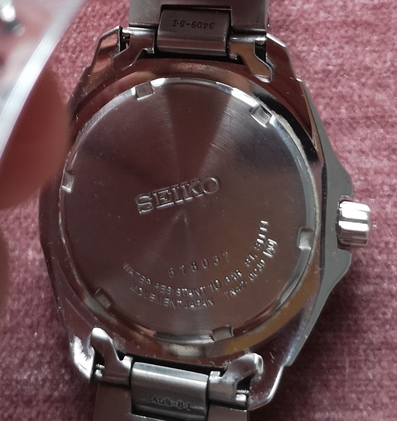 SEIKO  zegarek męski-sportowy 10 bar water resistant.