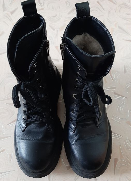 Кожані зимові жіночі чоботи