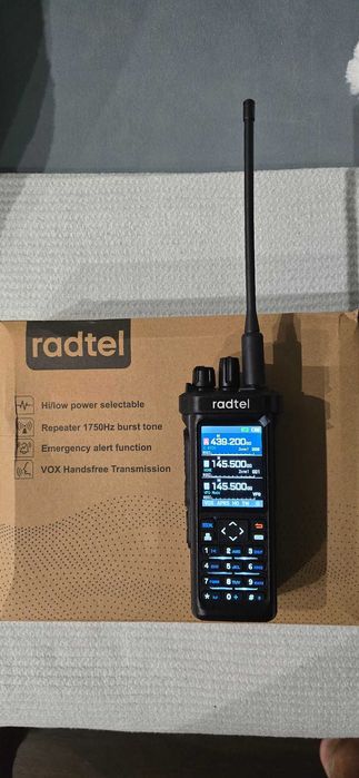 продам RADTEL RT-950 портативная радиостанция 10вт
