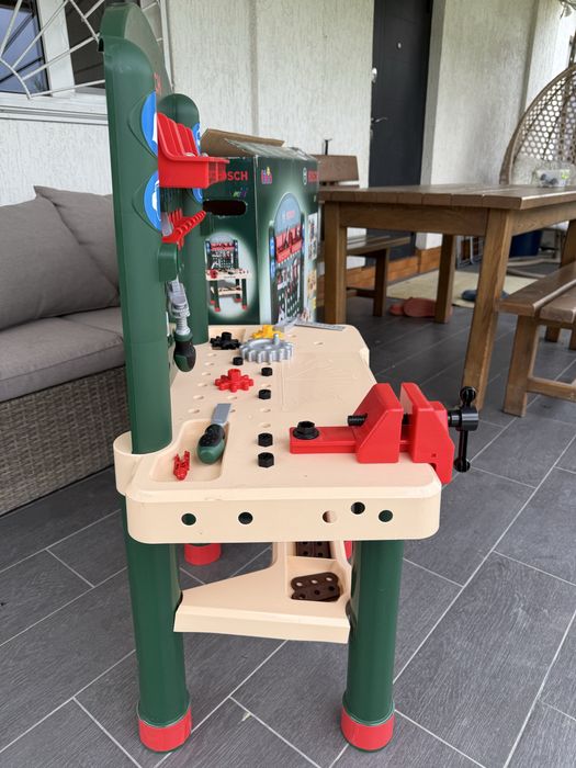 Продам дитячий набор Майстерня BOSH великий!