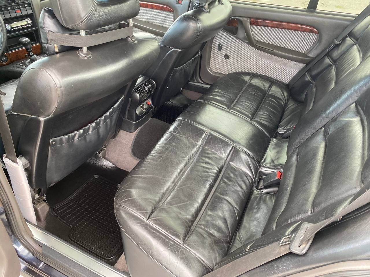 Opel Omega A 2.0i