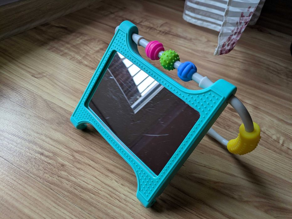 Lusterko malucha Mobi Peeka PKA1, sensoryczna zabawka z lusterkiem