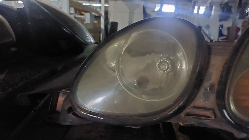 Фара ліва  LEXUS GS300 97-05