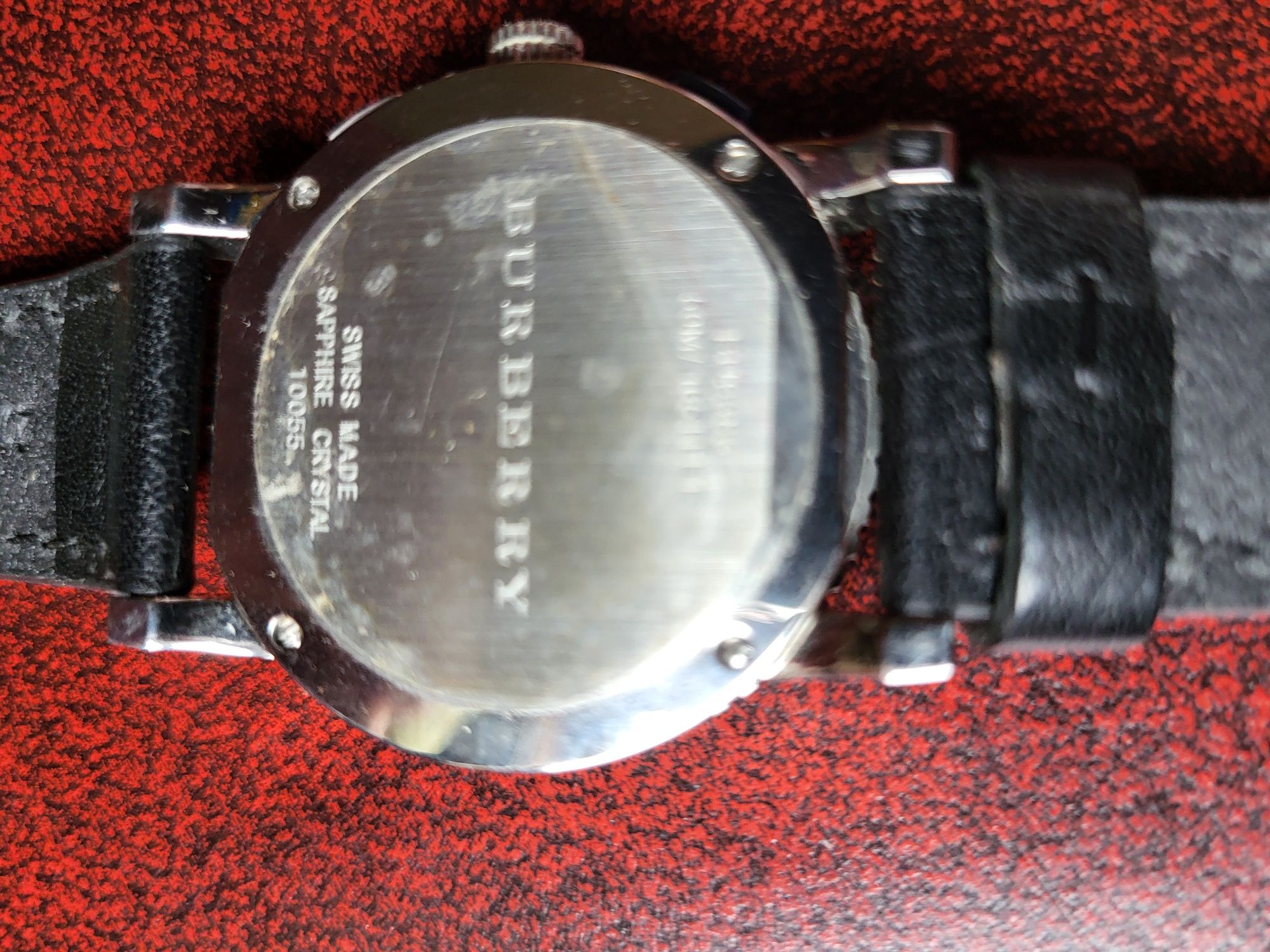 Годинник Burberry