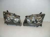 TOYOTA AVENSIS T25 lifting LAMPA PRAWA LEWA XENON